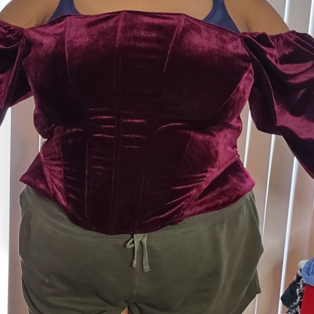 Pretty little thing puff sleeve corset too